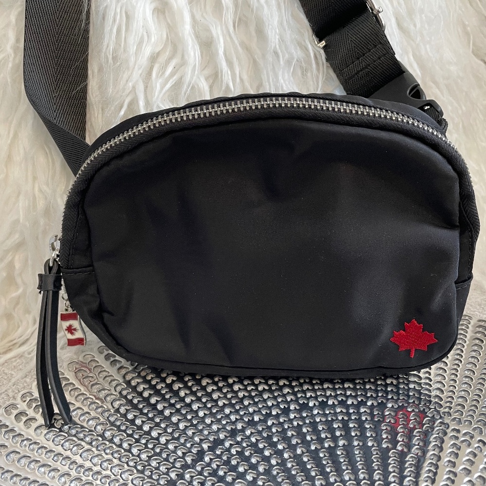 Black Belt Bag with Maple Leaf